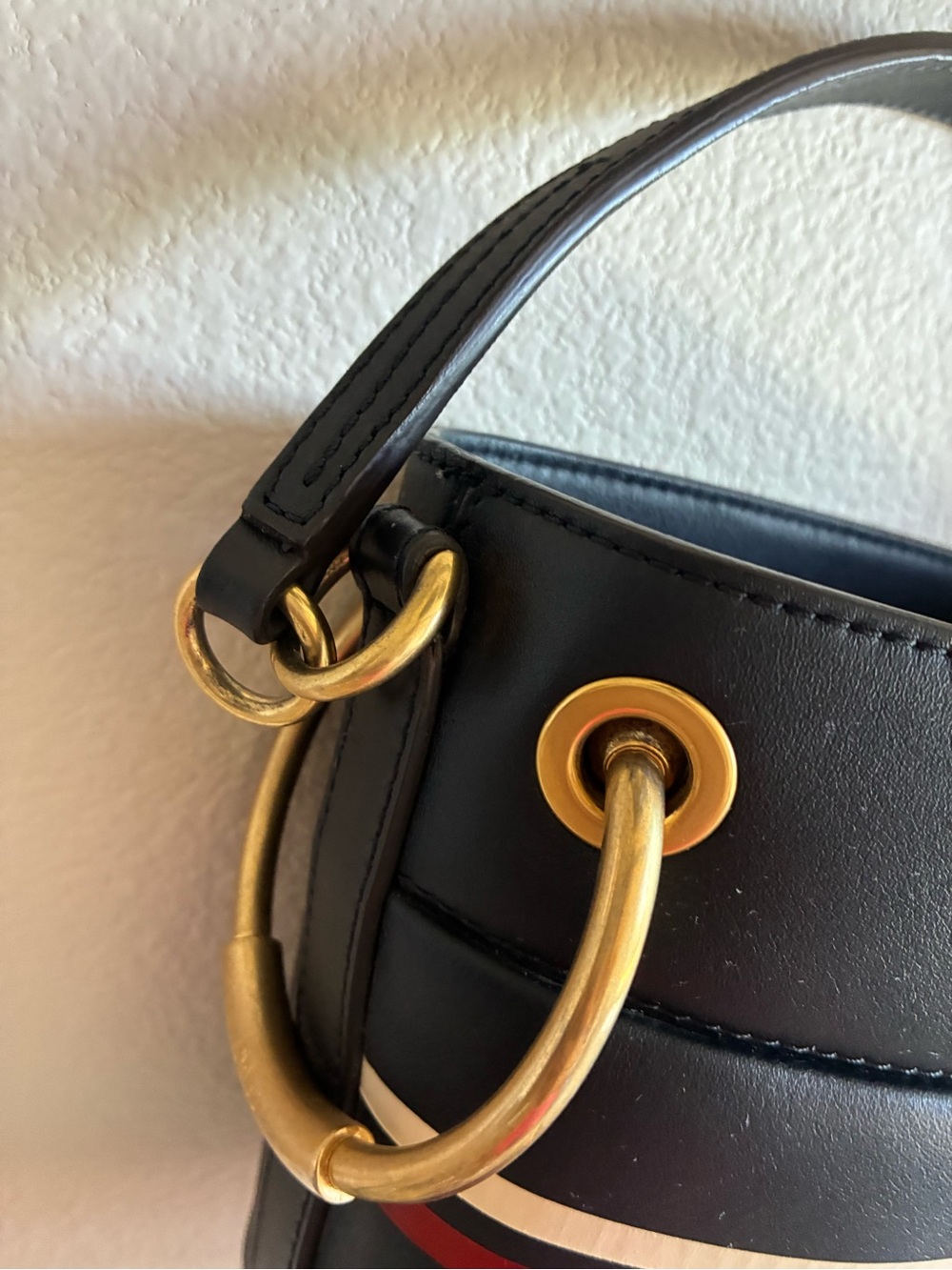 Chloé Roy Bucket Bag – Black Leather with Red/White Stripe Logo - Picture 5 of 10
